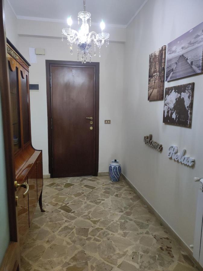 New Dawn Apartment, Appartamento Turistico, Casa Per Vacanza, Tre Camere Indipendenti 카타니아 외부 사진