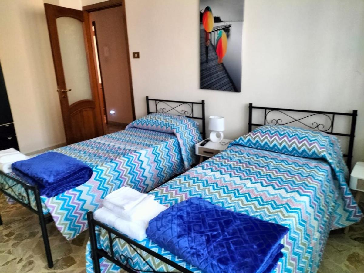 New Dawn Apartment, Appartamento Turistico, Casa Per Vacanza, Tre Camere Indipendenti 카타니아 외부 사진