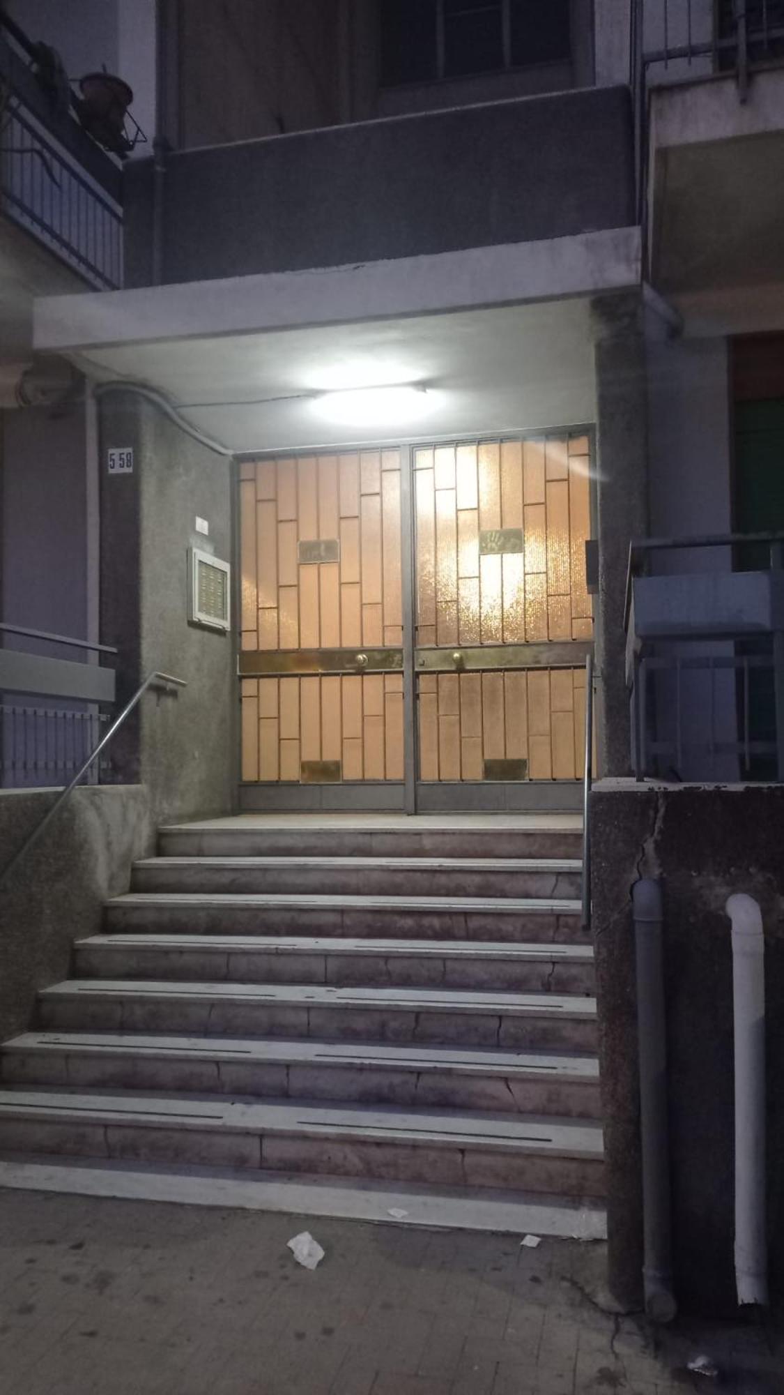 New Dawn Apartment, Appartamento Turistico, Casa Per Vacanza, Tre Camere Indipendenti 카타니아 외부 사진