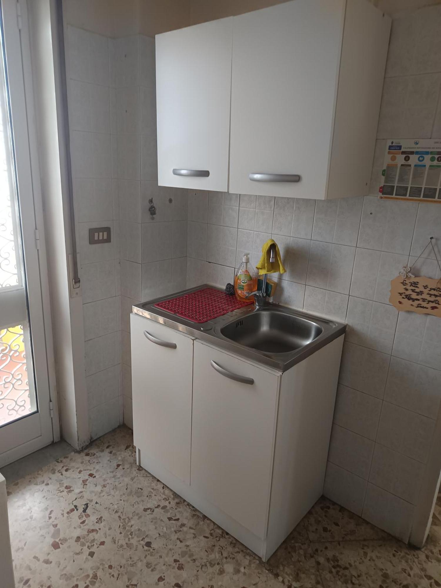 New Dawn Apartment, Appartamento Turistico, Casa Per Vacanza, Tre Camere Indipendenti 카타니아 외부 사진