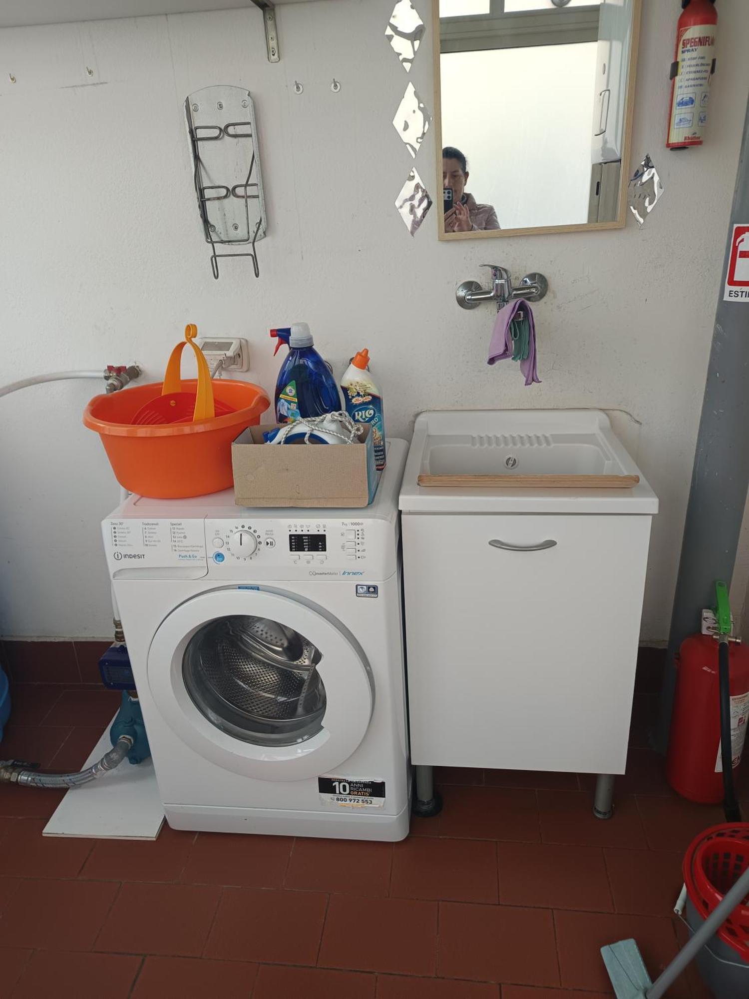 New Dawn Apartment, Appartamento Turistico, Casa Per Vacanza, Tre Camere Indipendenti 카타니아 외부 사진